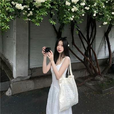 在无爱之森呐喊:深入密林